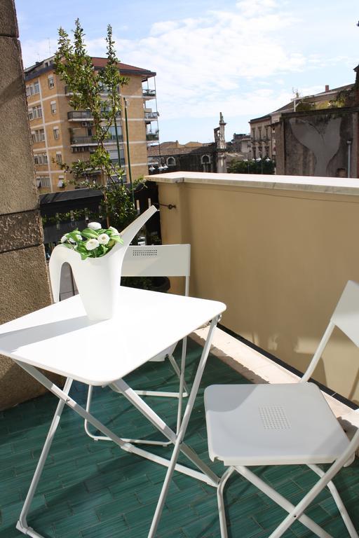 Domus Emiliae Apartamento Catania Exterior foto